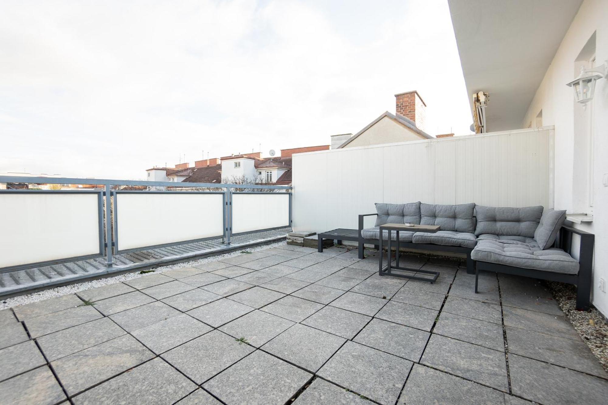 Apartamento With A Private Terrace Located Right Near Belvedere Castle, 15 Minutes Away From Stephansdom *