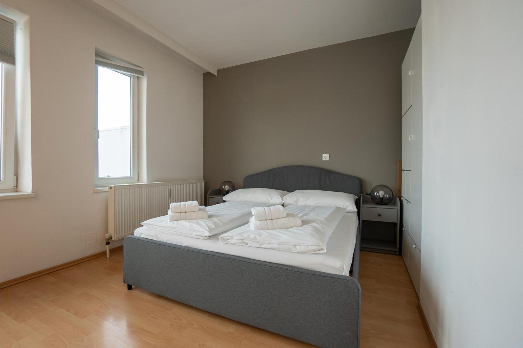 Apartament With A Private Terrace Located Right Near Belvedere Castle, 15 Minutes Away From Stephansdom